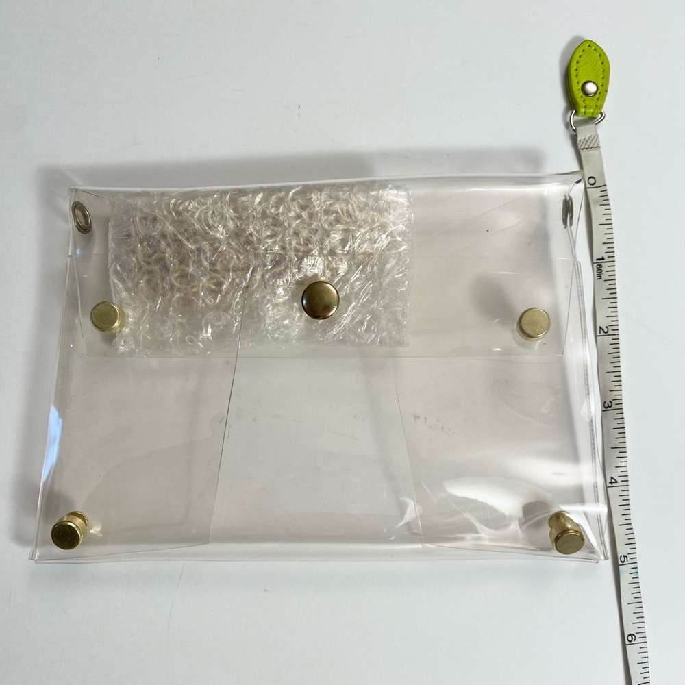 NEW! Clear Transparent Cross-Body Clutch w Gold Chain - Picture 8 of 12